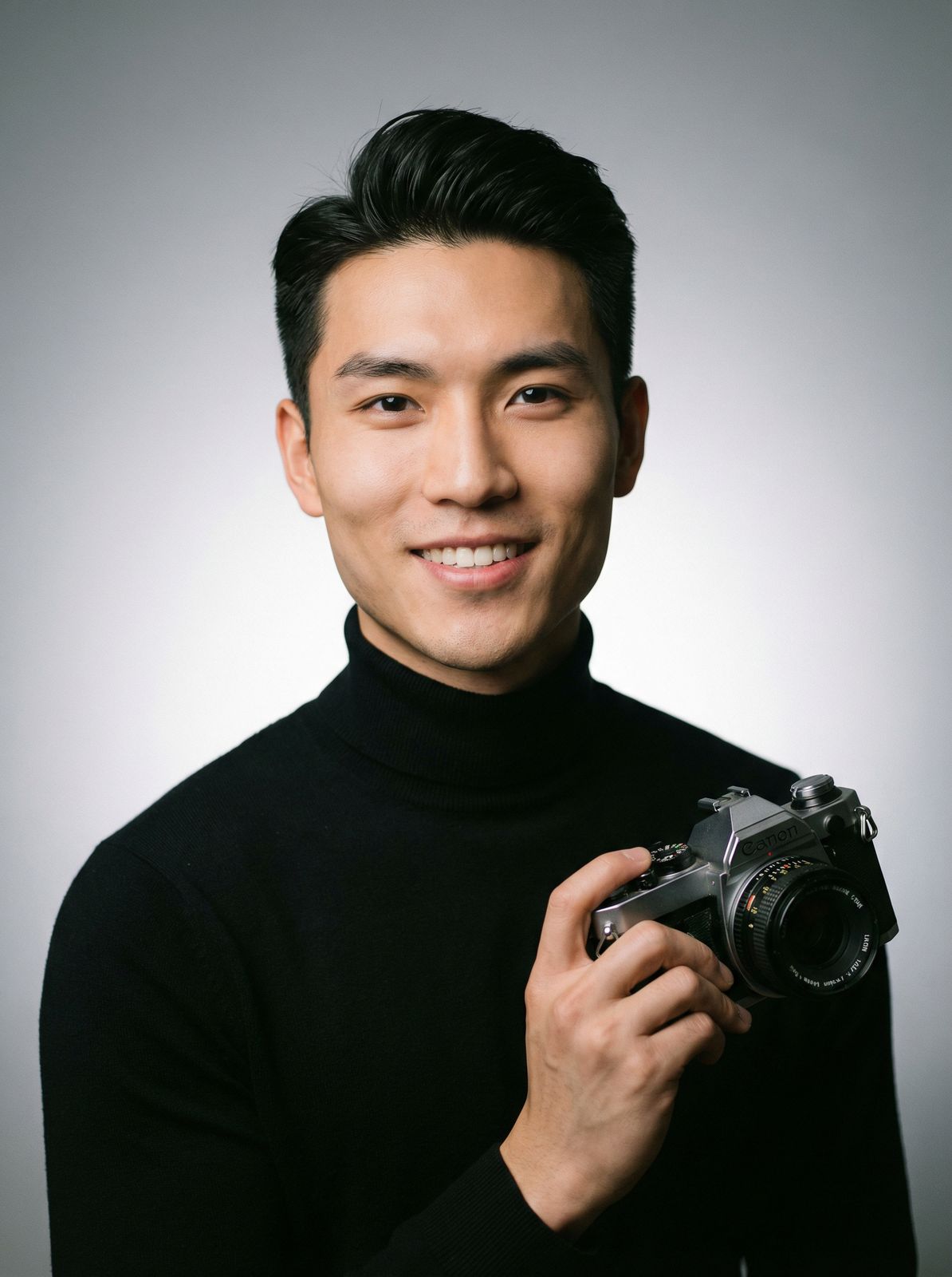 撸啊撸传媒首席导演陈导远